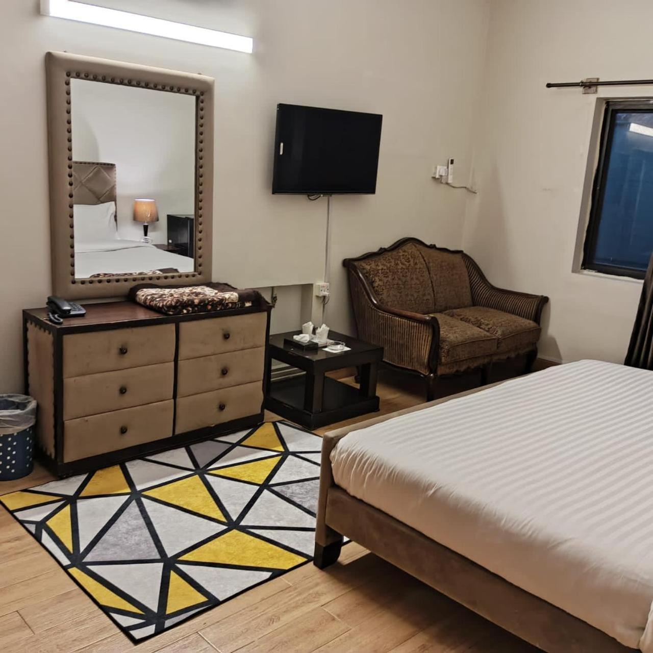 Infinity Villa 伊斯兰堡 外观 照片